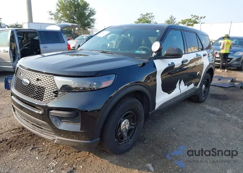 2020 Ford Police Interceptor from USA, damaged, VIN 1FM5K8AW0LGC02121